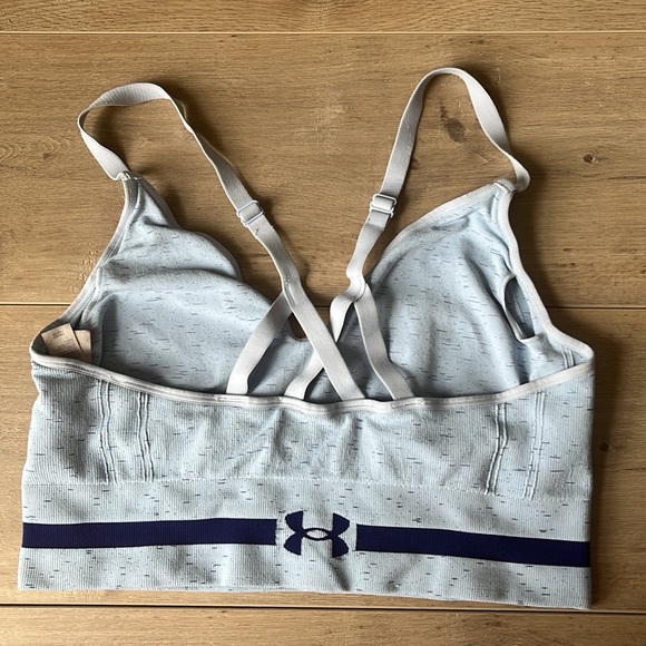 Under Armour Active Set - Picture 3 of 5
